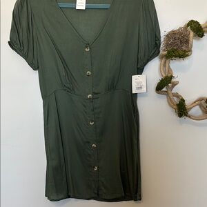 Hunter green viscose casual dress